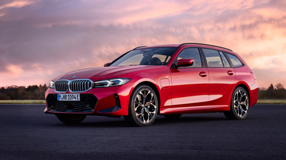 BMW 330e xDrive Touring